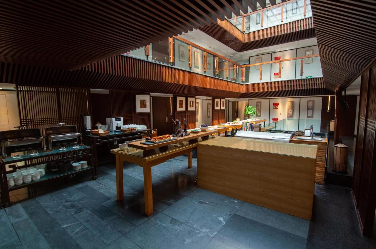 The Hotel Zen Urban Resort Chengdu Exteriör bild